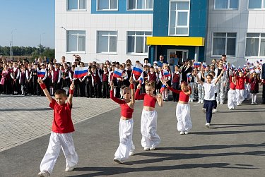 В новую школу в новый учебный год